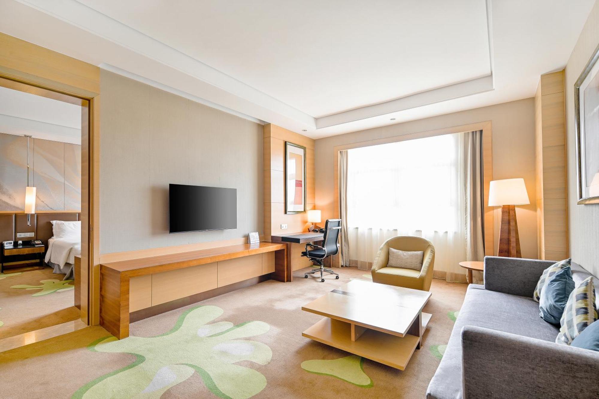 Hai Tian Expo Hotel Qingdao Exteriör bild